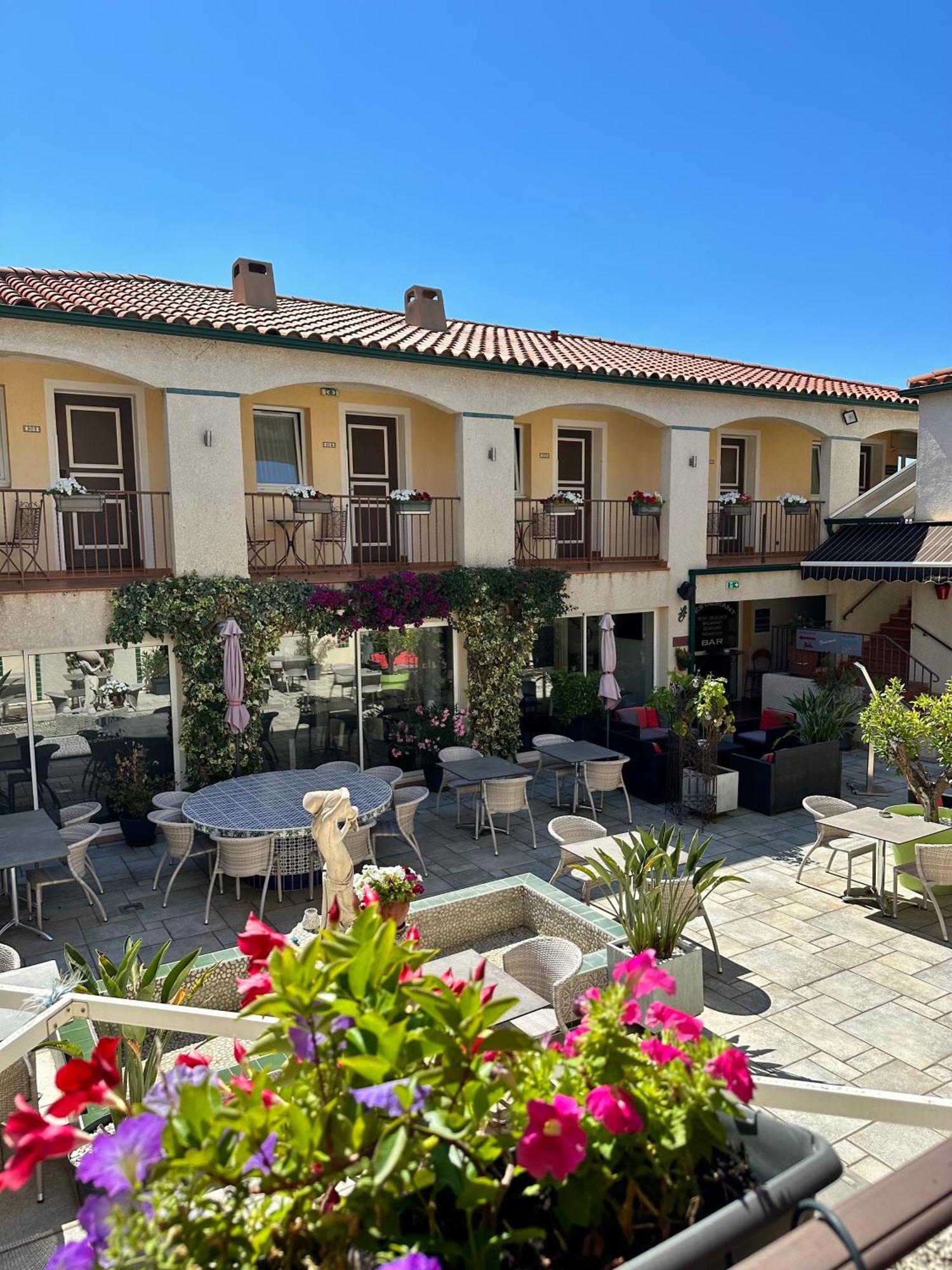 Logis Hôtel Les II Mas - Perpignan Sud Cabestany Buitenkant foto