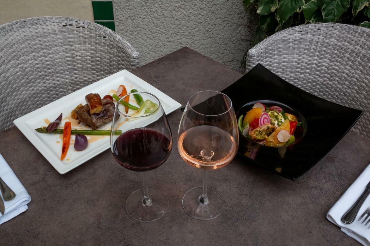 Logis Hôtel Les II Mas - Perpignan Sud Cabestany Buitenkant foto